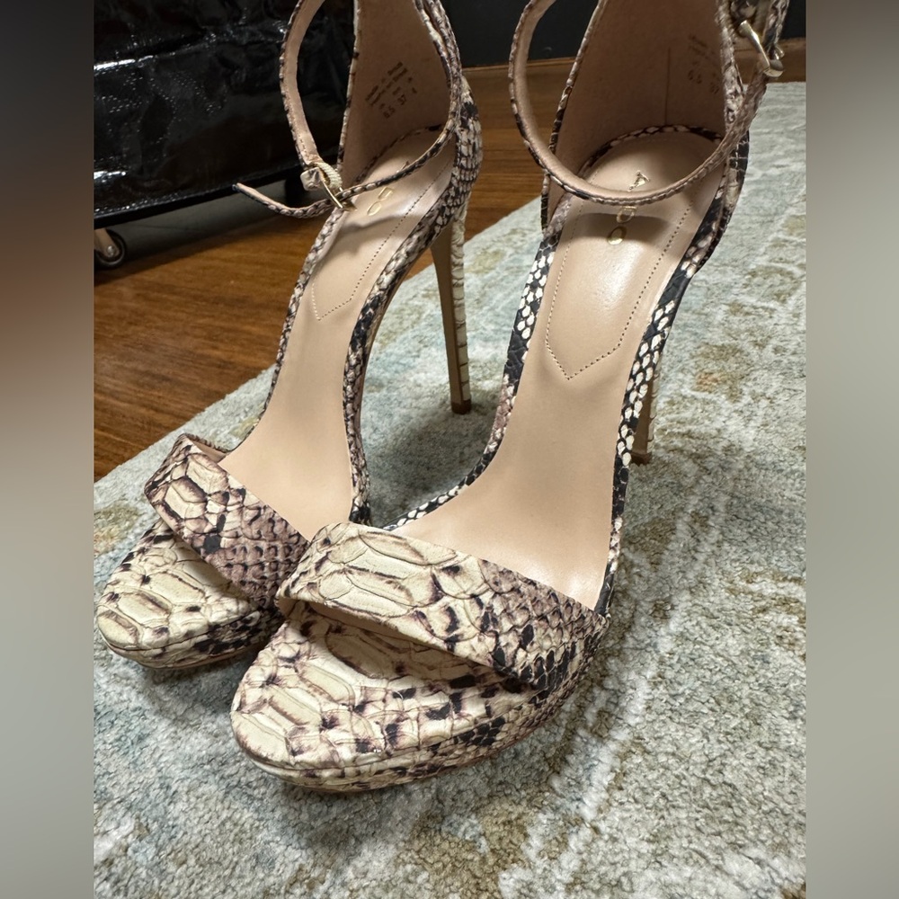 Aldo Snakeskin Patterned Heels - Cream and Brown